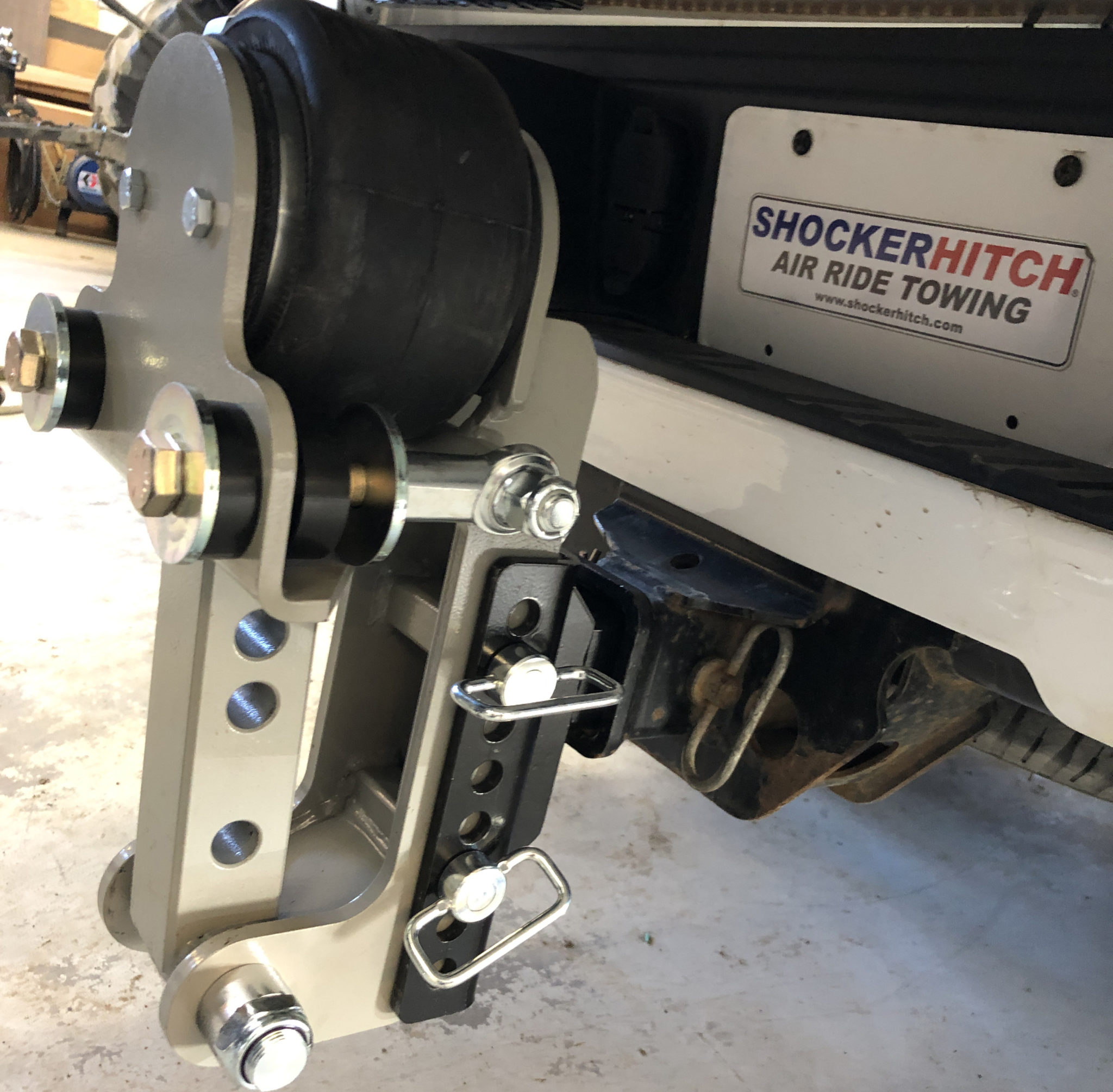 Refurbished Shocker Air Equalizer for Weight Distribution Hitch